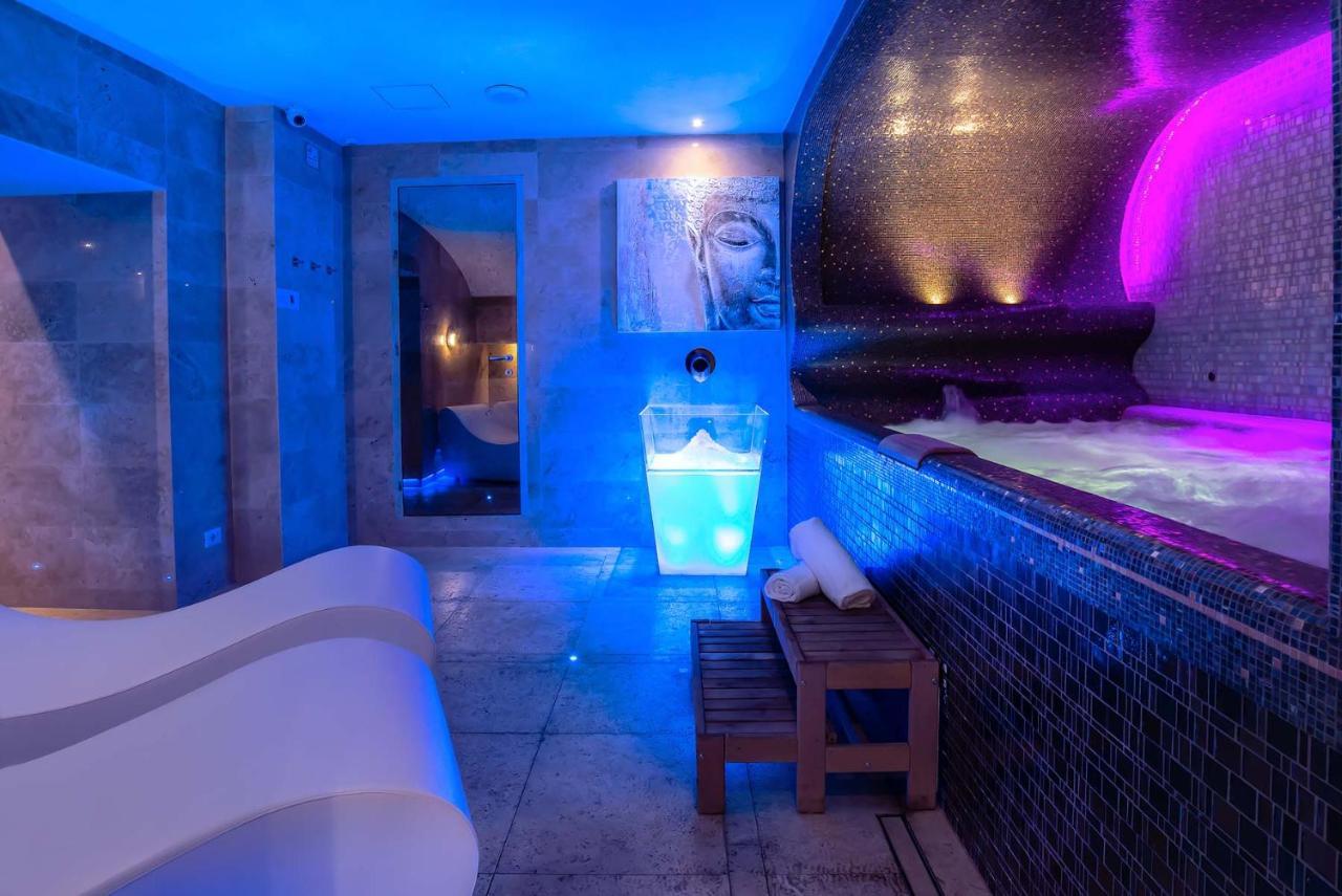Accademia Club & Spa Рим Екстериор снимка